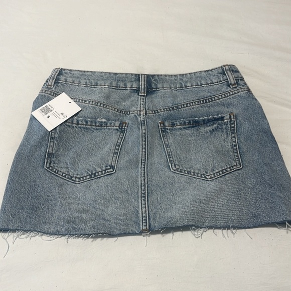 Light Denim Distressed Mini Skirt - Picture 5 of 10